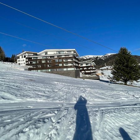 Utulny Apartman Triangel 50M Od Lyziarskeho Vleku Zahradky Donovaly Exteriér fotografie