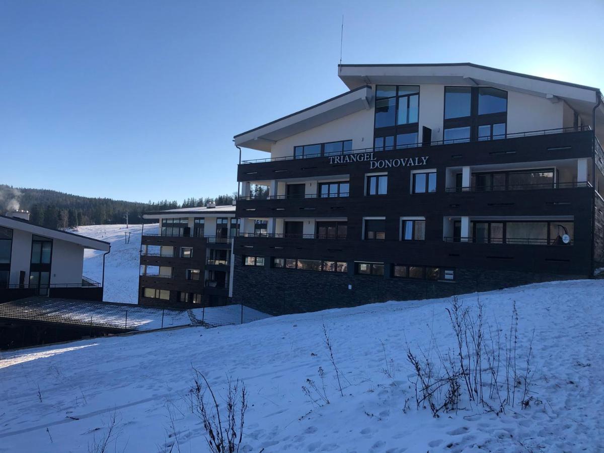 Utulny Apartman Triangel 50M Od Lyziarskeho Vleku Zahradky Donovaly Exteriér fotografie